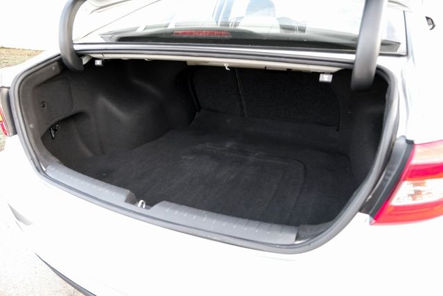 2017 Hyundai Sonata Drive Modes Bluetooth Cruise Control LOW MILES 2017 Hyundai Sonata Drive Modes Bluetooth Cruise Control LOW MILES