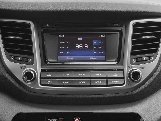 2017 Hyundai TUCSON SE