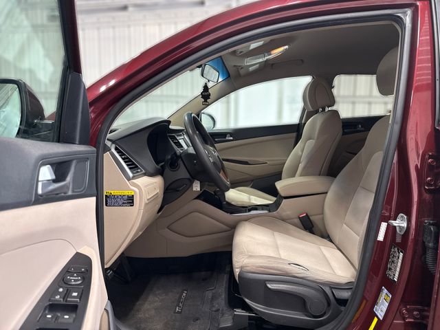 2017 Hyundai TUCSON SE | Houston, TX | Texas Star Motors 2017 Hyundai TUCSON SE | Houston, TX | Texas Star Motors