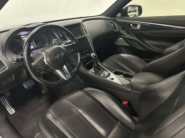2017 INFINITI Q60 Red Sport 400