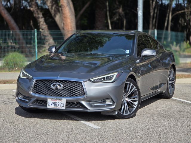 2017 Infiniti Q60 2.0T Premium 2017 Infiniti Q60 2.0T Premium