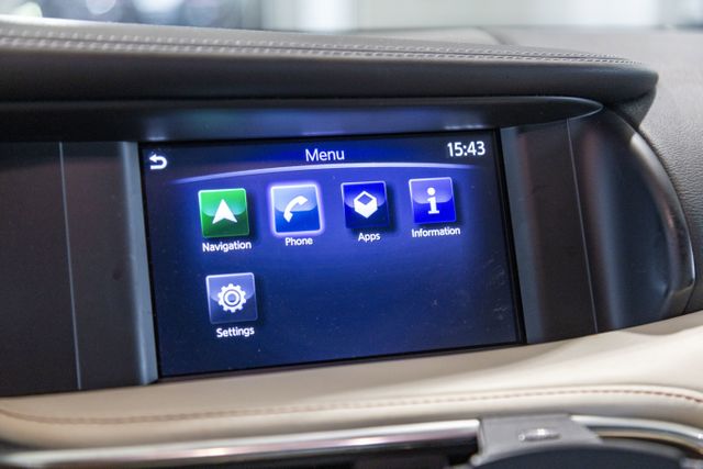 2017 INFINITI QX30 Tech,Prem,LED,Navigation Gallery White Theme Package