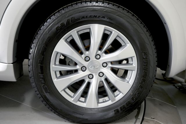 2017 Infiniti QX80 | Burbank, California | MDK International 2017 Infiniti QX80 | Burbank, California | MDK International