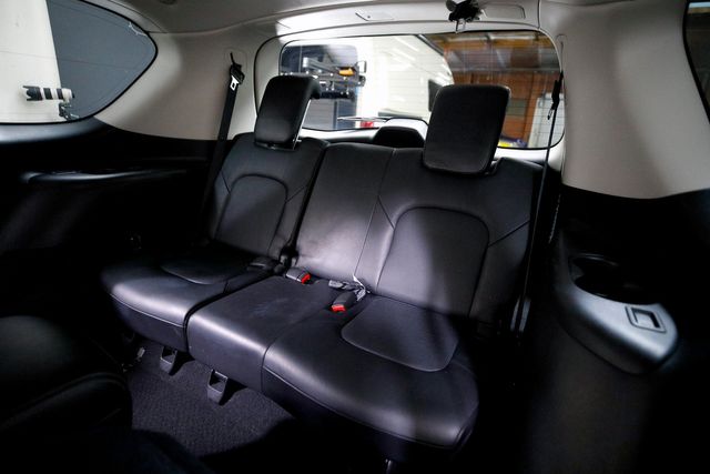 2017 Infiniti QX80 | Burbank, California | MDK International 2017 Infiniti QX80 | Burbank, California | MDK International