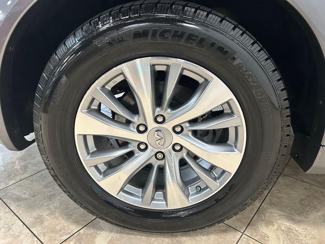 2017 INFINITI QX80 BASE