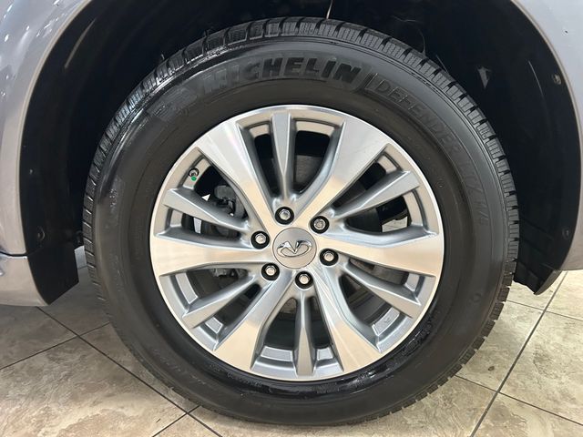 2017 INFINITI QX80 BASE