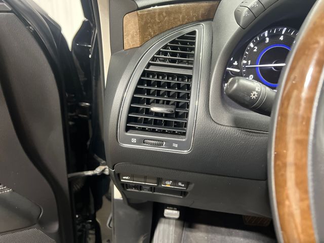 2017 Infiniti QX80 Base | Houston, TX | Texas Star Motors 2017 Infiniti QX80 Base | Houston, TX | Texas Star Motors