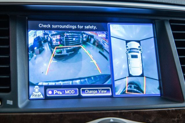 2017 Infiniti QX80 4x4 | New York, NY | Spincar Demo Account