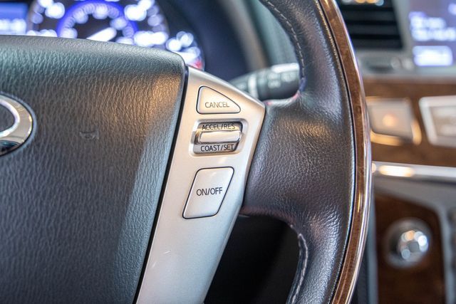 2017 Infiniti QX80 4x4 | New York, NY | Spincar Demo Account