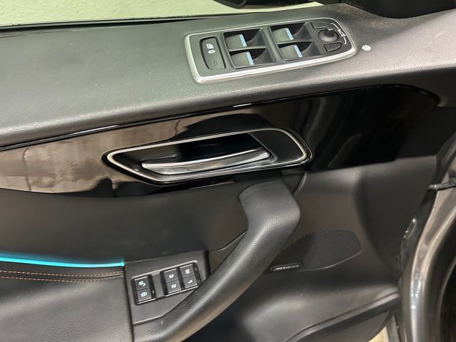 2017 Jaguar F-PACE 35t Prestige