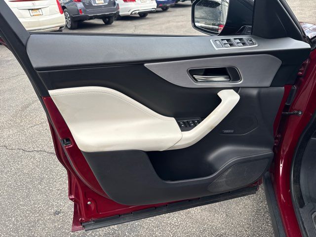 2017 Jaguar F-PACE 35t R-Sport