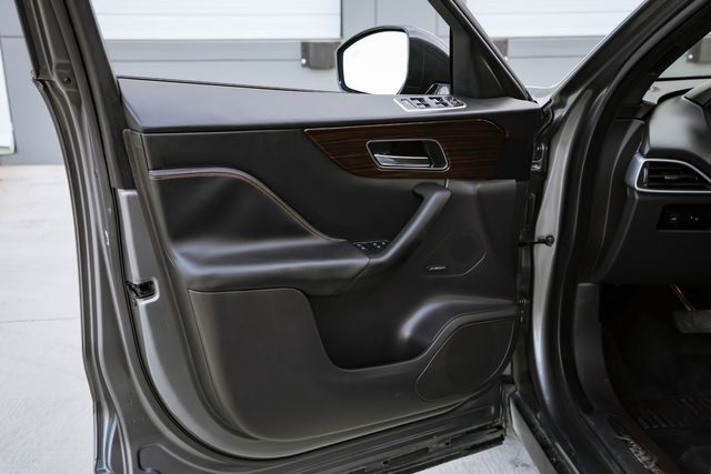 2017 Jaguar F-PACE 35t Prestige | Mesquite, TX | Texas Autos Direct 2017 Jaguar F-PACE 35t Prestige | Mesquite, TX | Texas Autos Direct