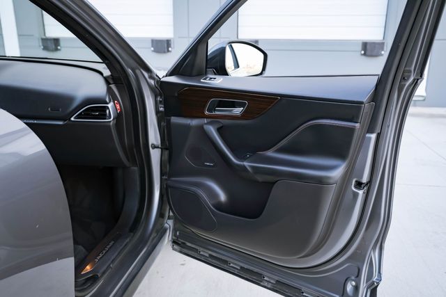 2017 Jaguar F-PACE 35t Prestige | Mesquite, TX | Texas Autos Direct 2017 Jaguar F-PACE 35t Prestige | Mesquite, TX | Texas Autos Direct