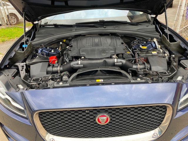 2017 Jaguar F-PACE 35t Prestige | New Brunswick, New Jersey | Brilliant Auto Sales