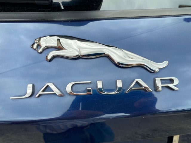 2017 Jaguar F-PACE 35t Prestige | New Brunswick, New Jersey | Brilliant Auto Sales 2017 Jaguar F-PACE 35t Prestige | New Brunswick, New Jersey | Brilliant Auto Sales