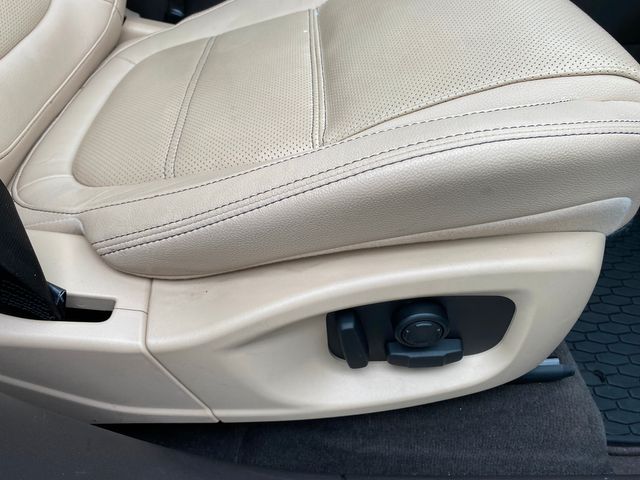 2017 Jaguar F-PACE 35t Prestige | New Brunswick, New Jersey | Brilliant Auto Sales 2017 Jaguar F-PACE 35t Prestige | New Brunswick, New Jersey | Brilliant Auto Sales