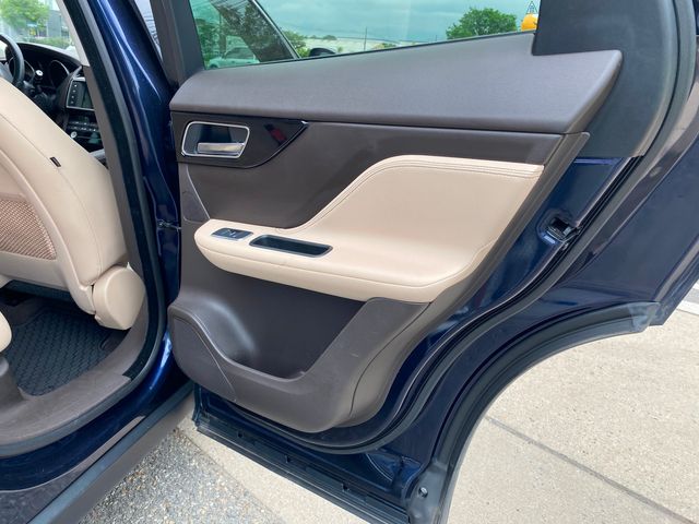 2017 Jaguar F-PACE 35t Prestige | New Brunswick, New Jersey | Brilliant Auto Sales