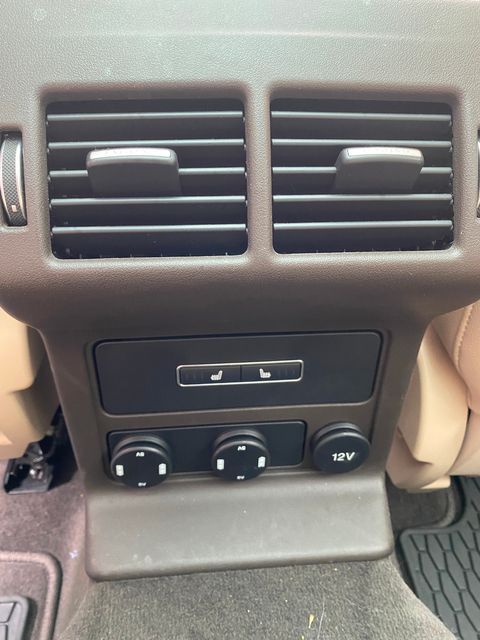 2017 Jaguar F-PACE 35t Prestige | New Brunswick, New Jersey | Brilliant Auto Sales 2017 Jaguar F-PACE 35t Prestige | New Brunswick, New Jersey | Brilliant Auto Sales