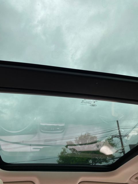 2017 Jaguar F-PACE 35t Prestige | New Brunswick, New Jersey | Brilliant Auto Sales 2017 Jaguar F-PACE 35t Prestige | New Brunswick, New Jersey | Brilliant Auto Sales