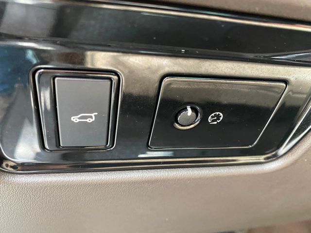 2017 Jaguar F-PACE 35t Prestige | New Brunswick, New Jersey | Brilliant Auto Sales 2017 Jaguar F-PACE 35t Prestige | New Brunswick, New Jersey | Brilliant Auto Sales