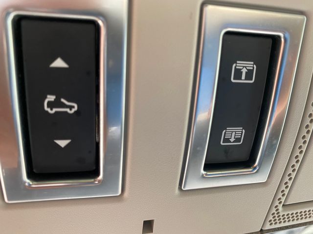 2017 Jaguar F-PACE 35t Prestige | New Brunswick, New Jersey | Brilliant Auto Sales 2017 Jaguar F-PACE 35t Prestige | New Brunswick, New Jersey | Brilliant Auto Sales