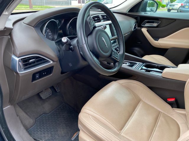 2017 Jaguar F-PACE 35t Prestige | New Brunswick, New Jersey | Brilliant Auto Sales 2017 Jaguar F-PACE 35t Prestige | New Brunswick, New Jersey | Brilliant Auto Sales