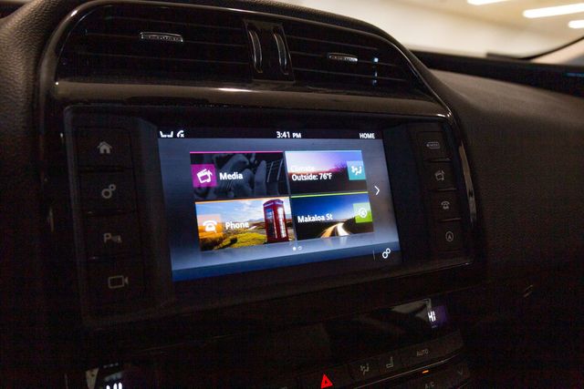 2017 Jaguar XE 35t Premium