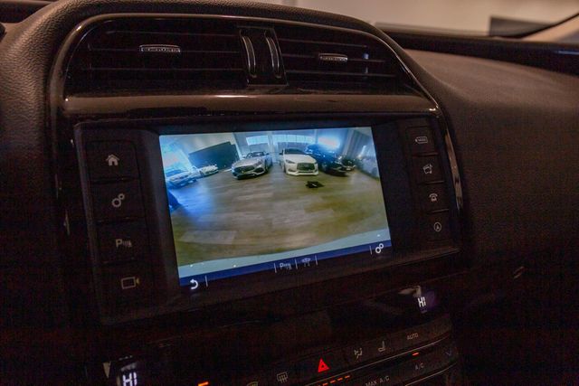 2017 Jaguar XE 35t Premium