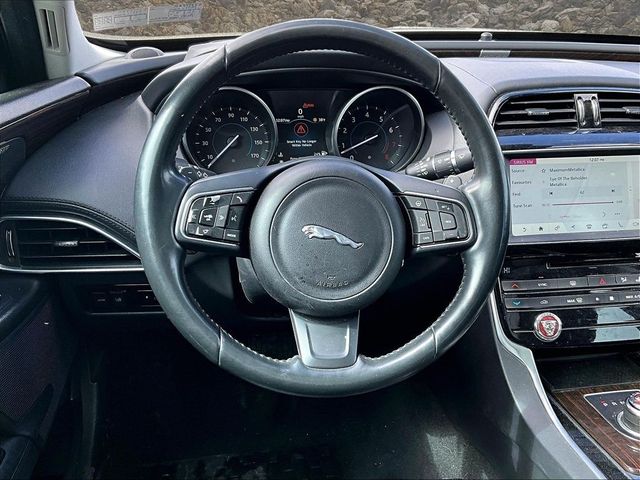 2017 Jaguar XE 35t First Edition