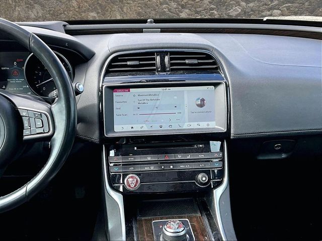 2017 Jaguar XE 35t First Edition