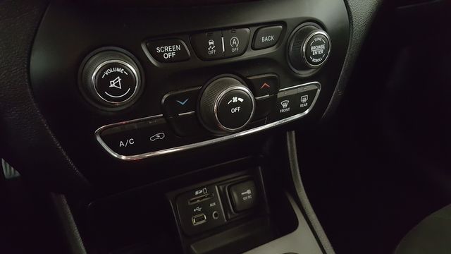 2017 Jeep Cherokee Latitude | Carrollton, TX | Legend Motorcars of Carrollton 2017 Jeep Cherokee Latitude | Carrollton, TX | Legend Motorcars of Carrollton