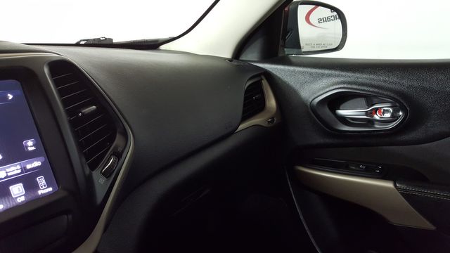 2017 Jeep Cherokee Latitude | Carrollton, TX | Legend Motorcars of Carrollton 2017 Jeep Cherokee Latitude | Carrollton, TX | Legend Motorcars of Carrollton