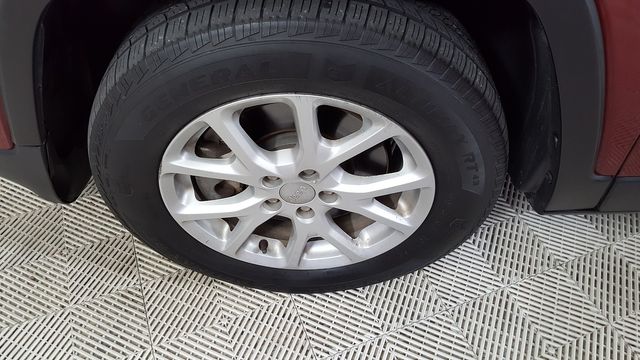 2017 Jeep Cherokee Latitude | Carrollton, TX | Legend Motorcars of Carrollton