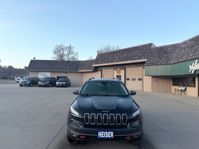 2017 Jeep Cherokee Trailhawk | Dickinson, ND | Heiser Motors