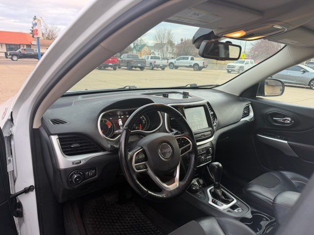 2017 Jeep Cherokee Trailhawk V6 | Dickinson, ND | Heiser Motors 2017 Jeep Cherokee Trailhawk V6 | Dickinson, ND | Heiser Motors