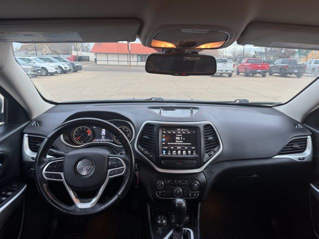 2017 Jeep Cherokee Trailhawk V6 | Dickinson, ND | Heiser Motors 2017 Jeep Cherokee Trailhawk V6 | Dickinson, ND | Heiser Motors
