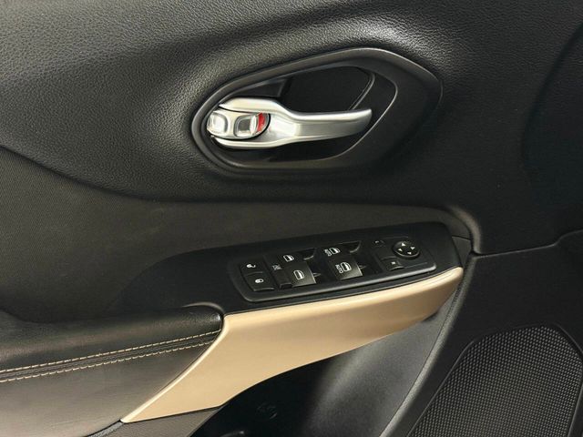 2017 Jeep Cherokee Latitude 4x4 4dr SUV | Houston, TX | Houston Auto Credit 2017 Jeep Cherokee Latitude 4x4 4dr SUV | Houston, TX | Houston Auto Credit