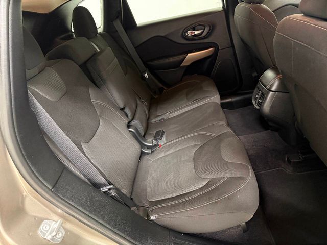 2017 Jeep Cherokee Latitude 4x4 4dr SUV | Houston, TX | Houston Auto Credit 2017 Jeep Cherokee Latitude 4x4 4dr SUV | Houston, TX | Houston Auto Credit