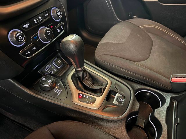 2017 Jeep Cherokee Latitude 4x4 4dr SUV | Houston, TX | Houston Auto Credit 2017 Jeep Cherokee Latitude 4x4 4dr SUV | Houston, TX | Houston Auto Credit