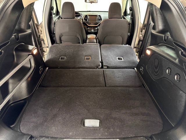 2017 Jeep Cherokee Latitude 4x4 4dr SUV | Houston, TX | Houston Auto Credit 2017 Jeep Cherokee Latitude 4x4 4dr SUV | Houston, TX | Houston Auto Credit