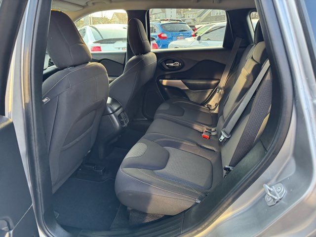 2017 Jeep Cherokee Latitude