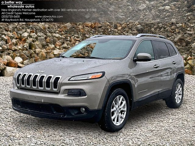 2017 Jeep Cherokee Latitude | Naugatuck, Connecticut | A Better Way Wholesale Autos-CT