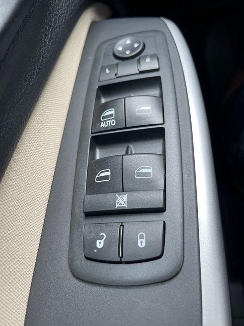 2017 Jeep Cherokee SPORT | RICHMOND, VA | TK HUGHES 2017 Jeep Cherokee SPORT | RICHMOND, VA | TK HUGHES