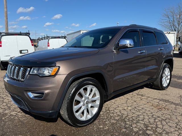 2017 Jeep GRAND CHEROKEE LIMITED 4x4 Navi Sunroof | Canton, Ohio | Ohio Auto Warehouse LLC