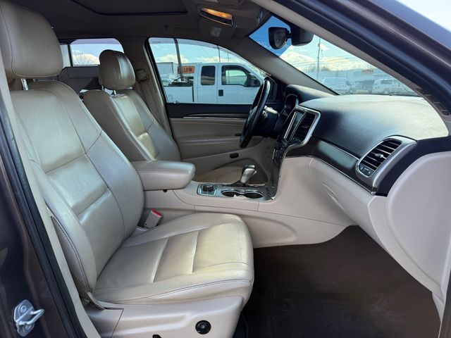 2017 Jeep GRAND CHEROKEE LIMITED 4x4 Navi Sunroof | Canton, Ohio | Ohio Auto Warehouse LLC