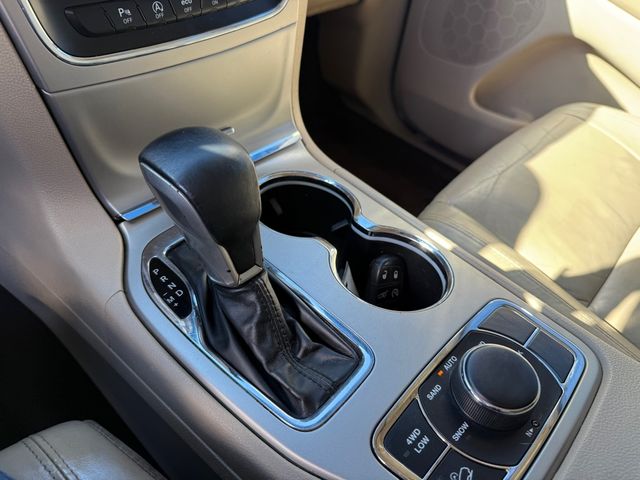 2017 Jeep GRAND CHEROKEE LIMITED 4x4 Navi Sunroof | Canton, Ohio | Ohio Auto Warehouse LLC 2017 Jeep GRAND CHEROKEE LIMITED 4x4 Navi Sunroof | Canton, Ohio | Ohio Auto Warehouse LLC