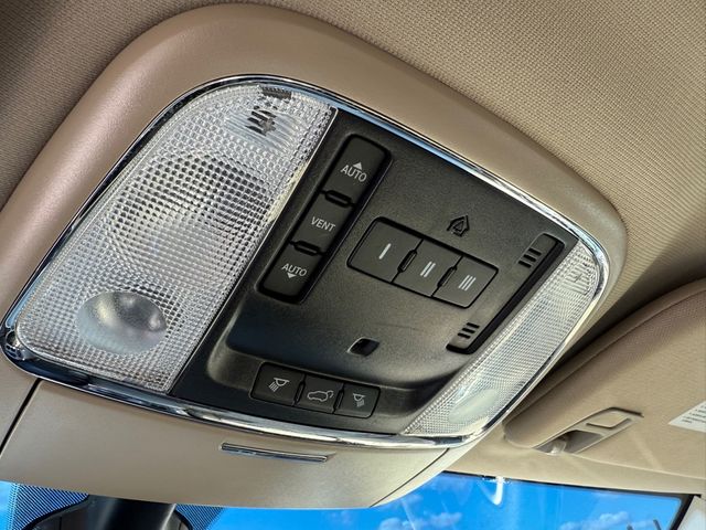 2017 Jeep GRAND CHEROKEE LIMITED 4x4 Navi Sunroof | Canton, Ohio | Ohio Auto Warehouse LLC