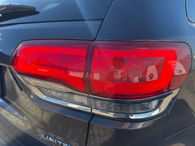 2017 Jeep GRAND CHEROKEE LIMITED 4x4 Navi Sunroof | Canton, Ohio | Ohio Auto Warehouse LLC