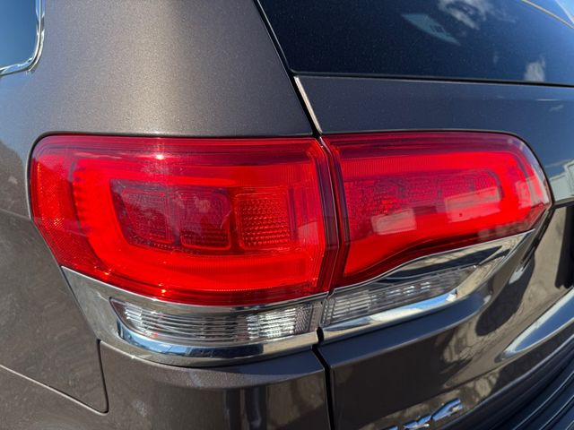 2017 Jeep GRAND CHEROKEE LIMITED 4x4 Navi Sunroof | Canton, Ohio | Ohio Auto Warehouse LLC