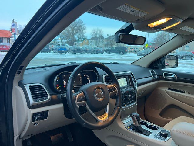 2017 Jeep Grand Cherokee Laredo | Dickinson, ND | Heiser Motors 2017 Jeep Grand Cherokee Laredo | Dickinson, ND | Heiser Motors